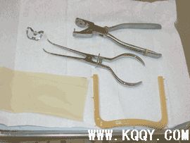 橡皮障安装方法